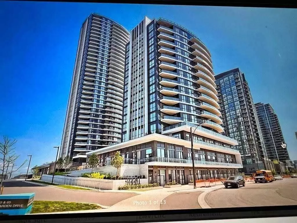 Mississauga, ON L5R 1B2,35 Watergarden DR #3018