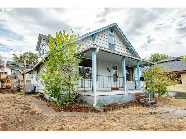 904 E 9TH, The Dalles, OR 97058