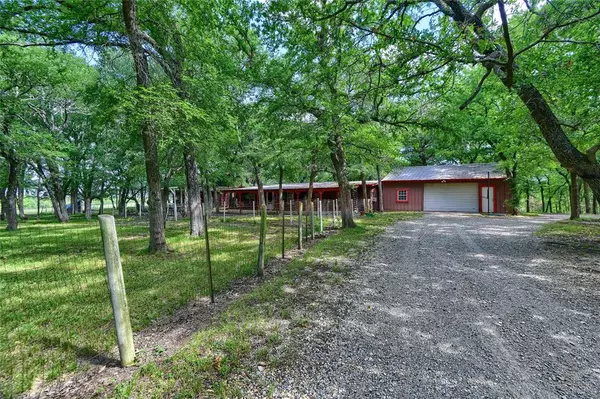 5387 State Highway 56, Bells, TX 75414