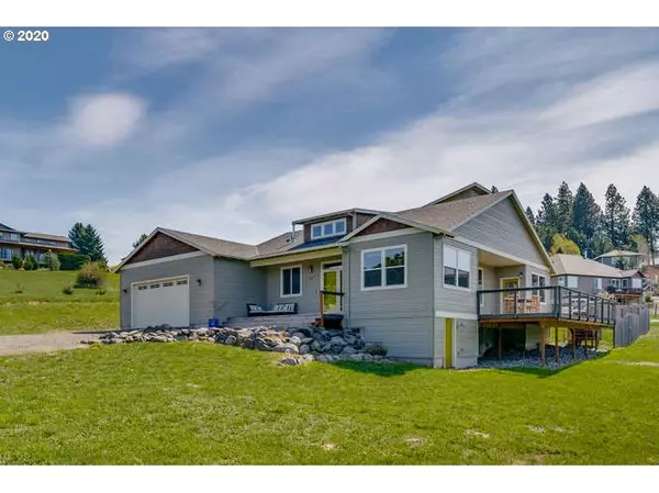 644 NW SUNDOWN LN, White Salmon, WA 98672