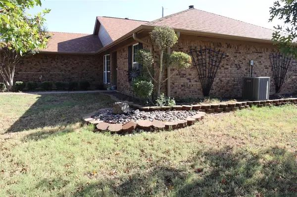 Howe, TX 75459,1528 Timbercreek Drive