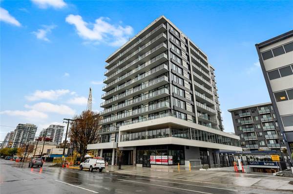 1100 Yates St #305, Victoria, BC V8V 3M8