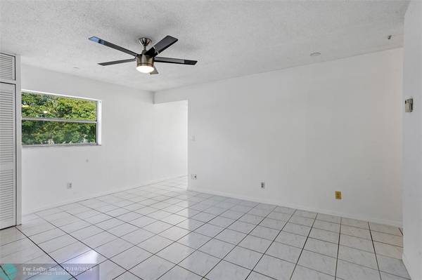 Pompano Beach, FL 33060,336 SW 1st St  #B-5