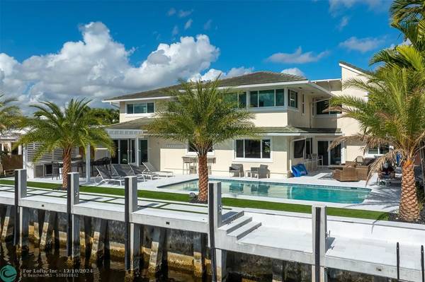 39 Castle Harbor Isle Drive, Fort Lauderdale, FL 33308