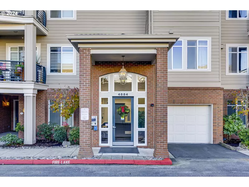 4884 NW PROMENADE TER #205, Portland, OR 97229