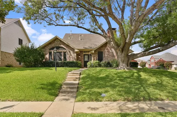 1400 Mapleview Drive,  Carrollton,  TX 75007