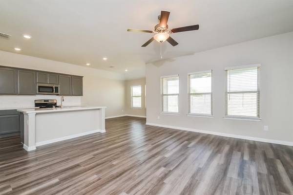 Anna, TX 75409,516 Brook View Court