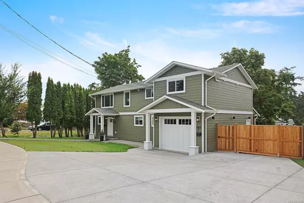 Comox, BC V9M 2W6,1765 Robb Ave