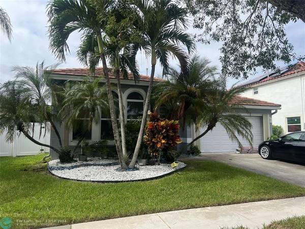 1260 NW 144th Ave, Pembroke Pines, FL 33028