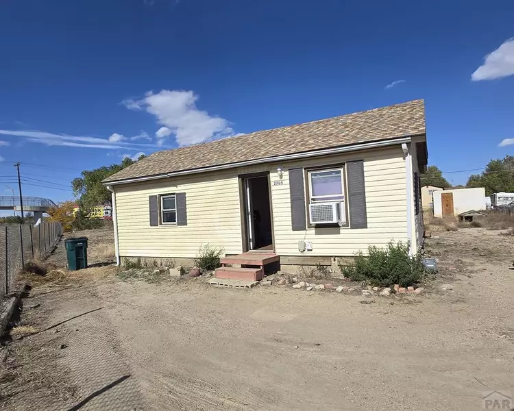 2705 E 10th St, Pueblo, CO 81001