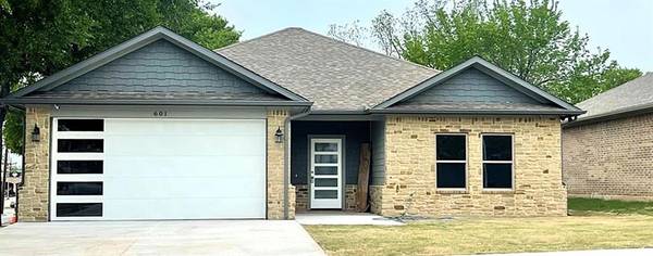 601 E McGee Street, Sherman, TX 75090