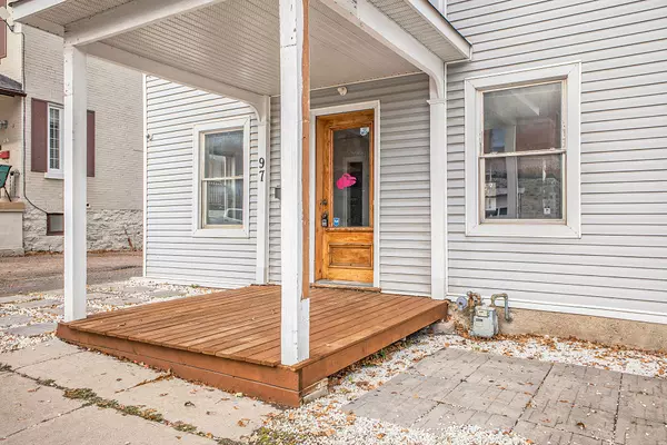 Renfrew, ON K7S 1S2,97 Madawaska ST