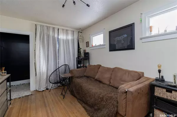 Saskatoon, SK S7M 1Y4,416 I AVENUE S