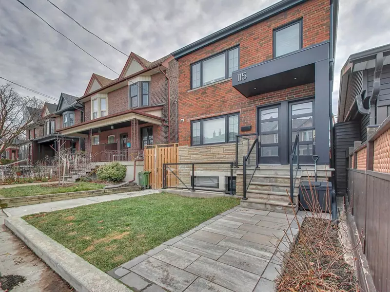 115 Wallace AVE #Apt #1, Toronto W02, ON M6H 1T8