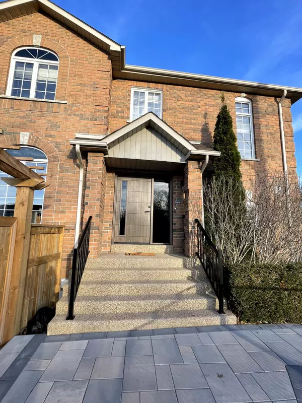 Newmarket, ON L3Y 8S9,495 Rourke PL