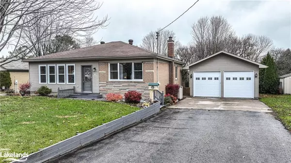 6 ESTHER ANNE DR, Orillia, ON L3V 3G9