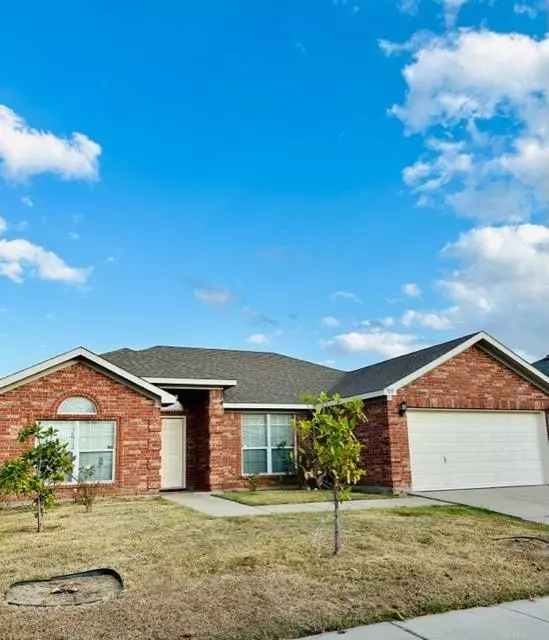 Arlington, TX 76002,7015 Thunderbird Drive