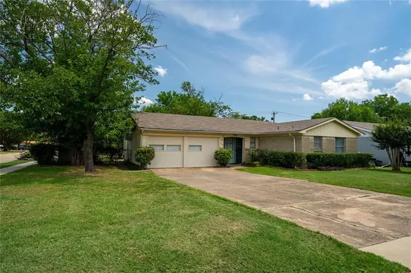 1736 Cascade Street, Mesquite, TX 75149