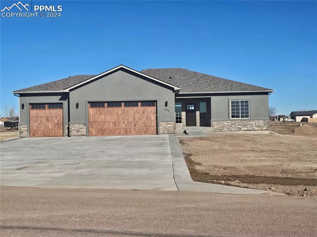 Pueblo West, CO 81007,693 E Engle DR