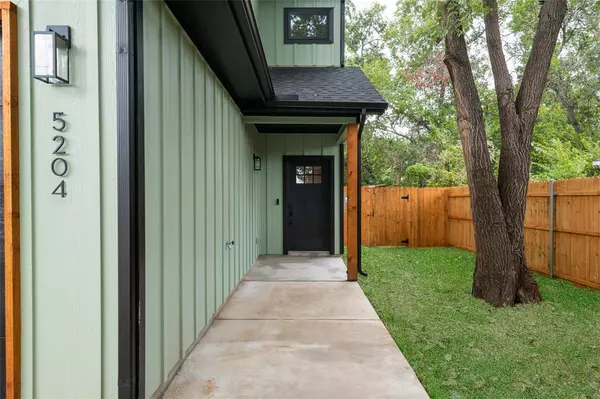 Fort Worth, TX 76114,5204 Slate Street