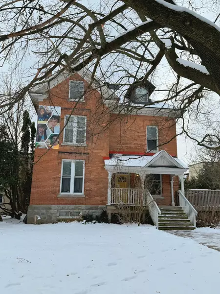 255 Mackay ST, New Edinburgh - Lindenlea, ON K1M 2B6