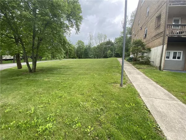 East Penn Township, PA 18235,1361 Lizard Creek Road #APT 2