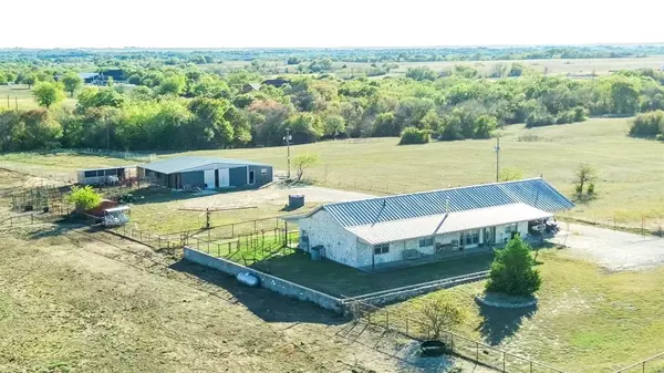 2024 County Road 300, Muenster, TX 76252