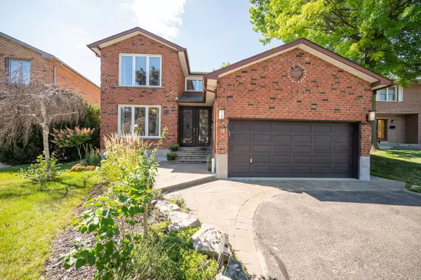 18 Esposito CT, Toronto W08, ON M9C 5H6