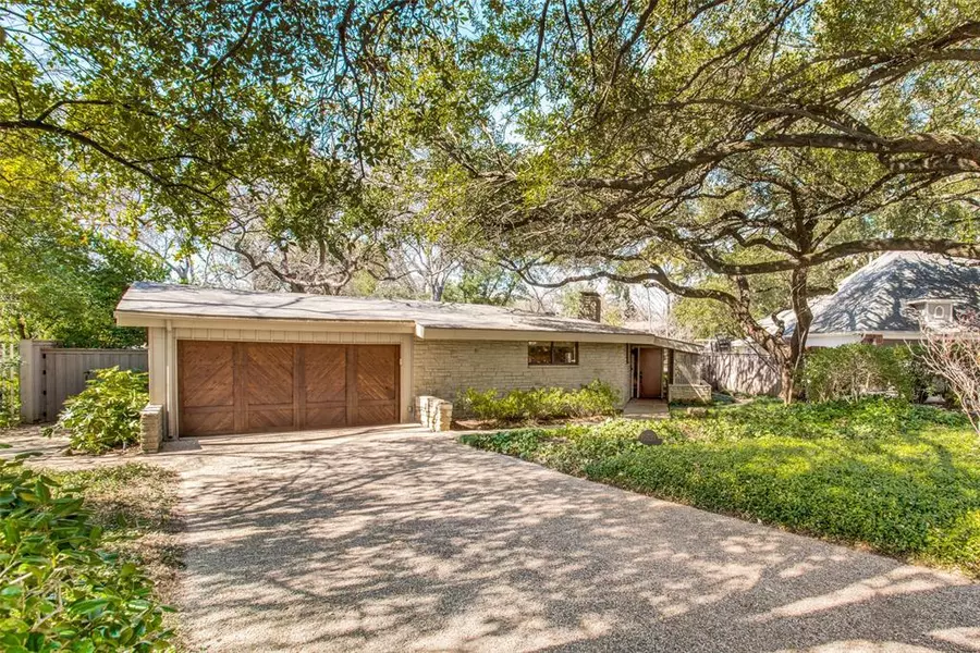 10539 Somerton Drive, Dallas, TX 75229