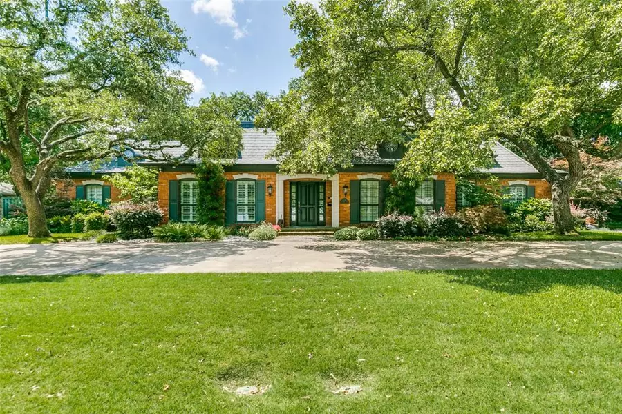 4528 Shady Hill Drive, Dallas, TX 75229