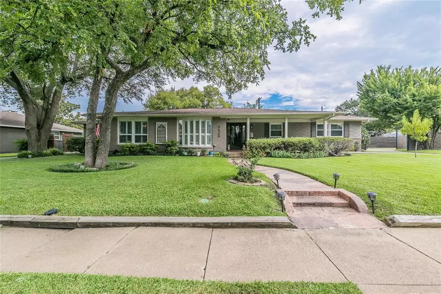 3423 Saint Cloud Circle, Dallas, TX 75229