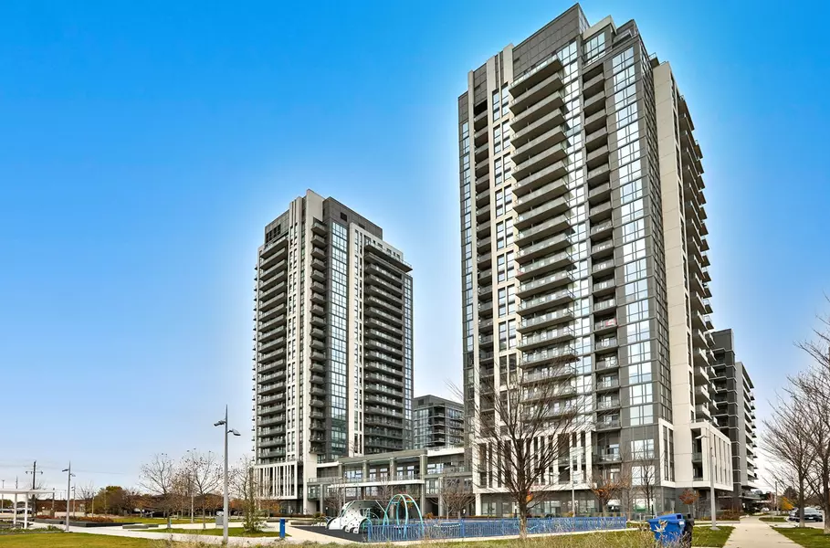 15 Zorra ST #404, Toronto W08, ON M8Z 0C1