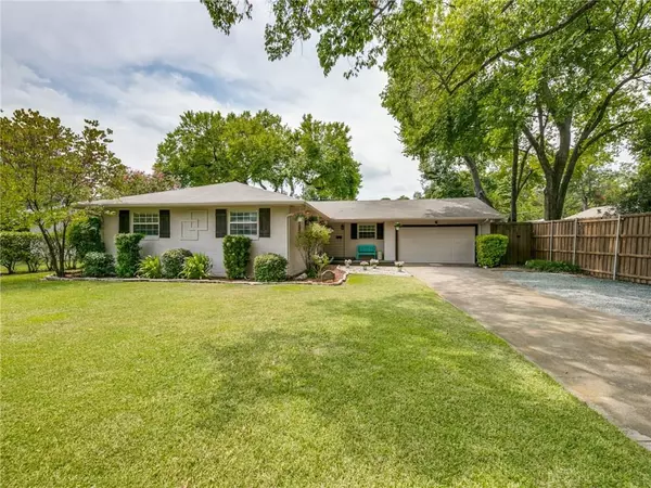 10129 Rockmoor Drive, Dallas, TX 75229