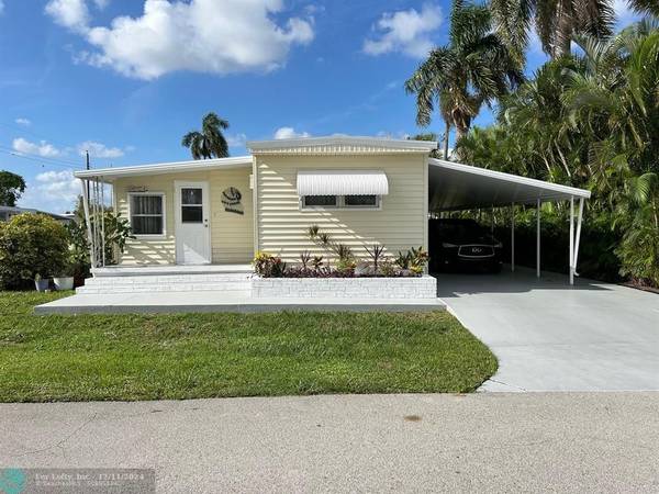 1901 SW 85th Ave, Davie, FL 33324