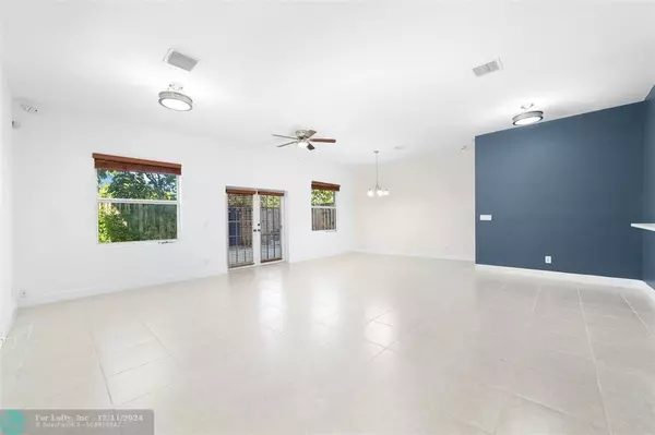 Coral Springs, FL 33065,7943 NW 44th Ct