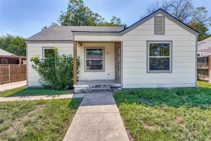 1104 E Mulkey Street, Fort Worth, TX 76104