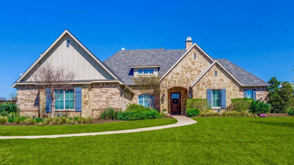 103 Eagle Point Drive, Waxahachie, TX 75165