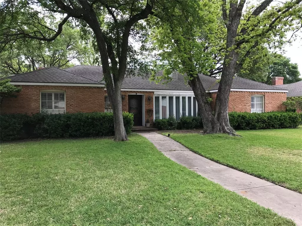 Dallas, TX 75229,10518 Marquis Lane