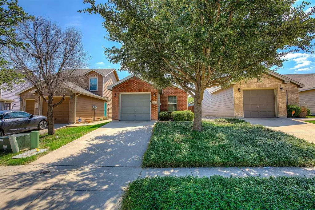 Fort Worth, TX 76108,10721 Deauville Drive