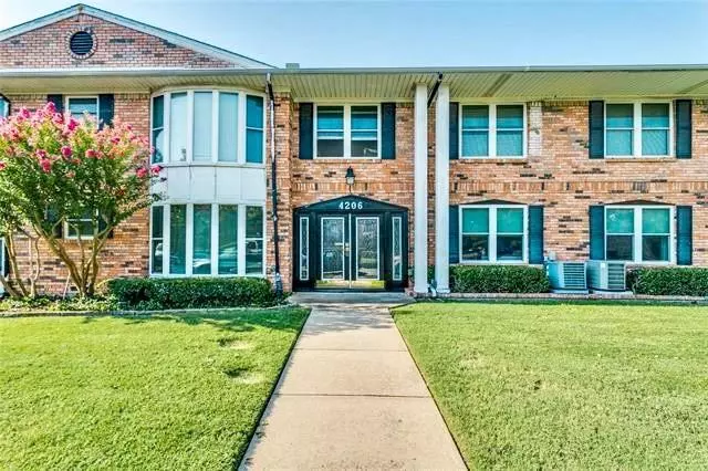 Dallas, TX 75219,4206 Newton Avenue #214