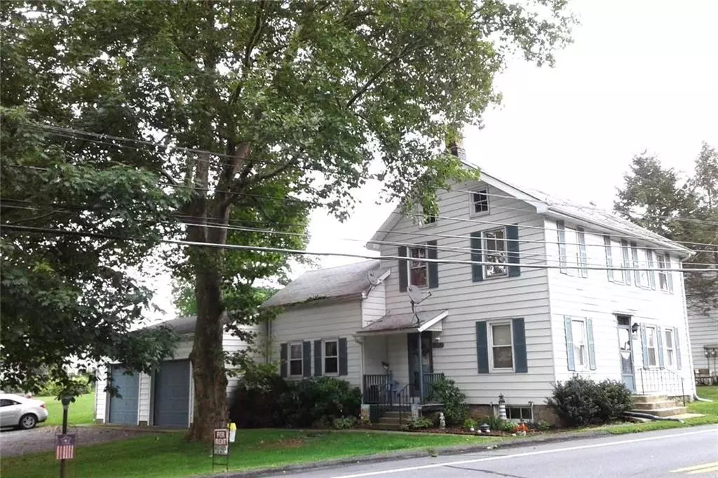 Easton, PA 18040,4293 Sullivan Trail