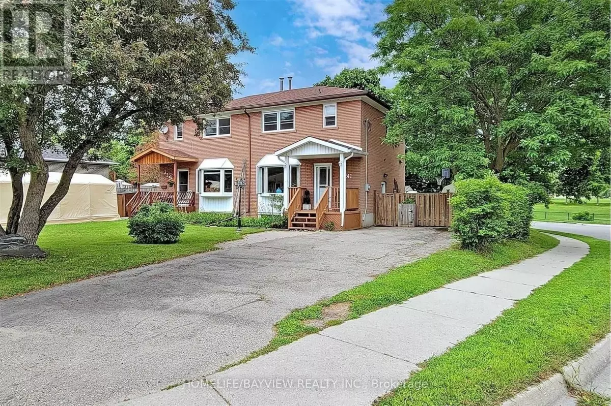 Newmarket, ON L3Y 2W5,241 Septonne AVE