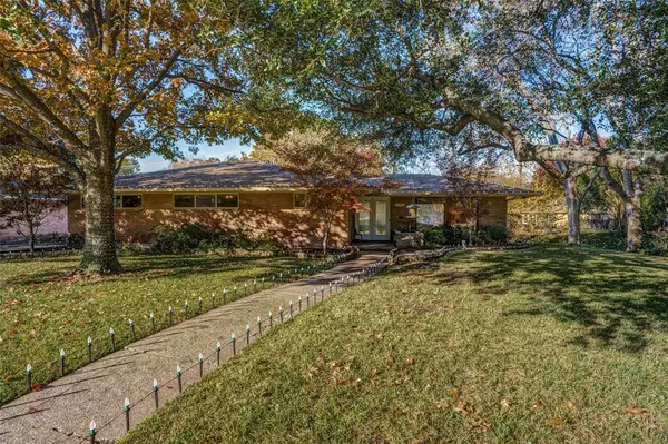 10567 Gooding Drive, Dallas, TX 75229