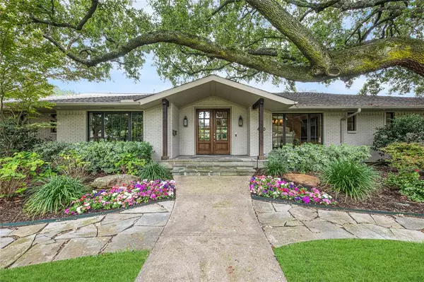 Dallas, TX 75229,4510 Crooked Lane