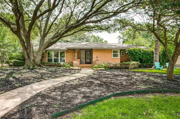 Dallas, TX 75229,11208 Pinocchio Drive