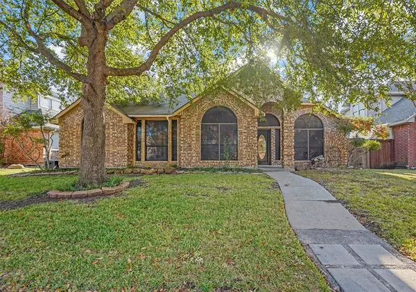 1704 Ariel Drive, Mesquite, TX 75181