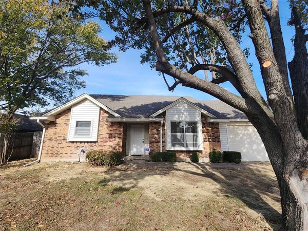 2624 Bamberry Drive, Fort Worth, TX 76133