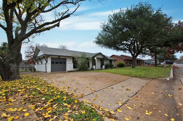 Heath, TX 75032,212 Linda Lane