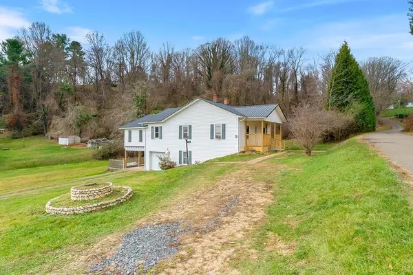 303 Edgewood Drive, Galax, VA 24333