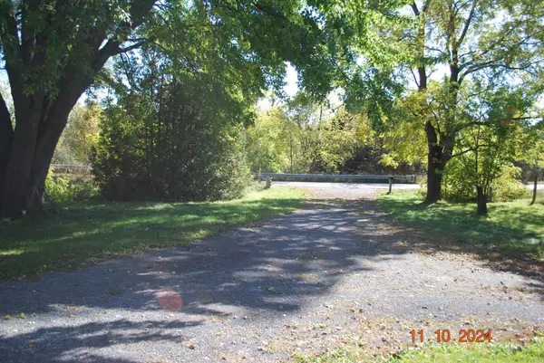 Clarington, ON L0B 1M0,3548 Concession Road 7 RD